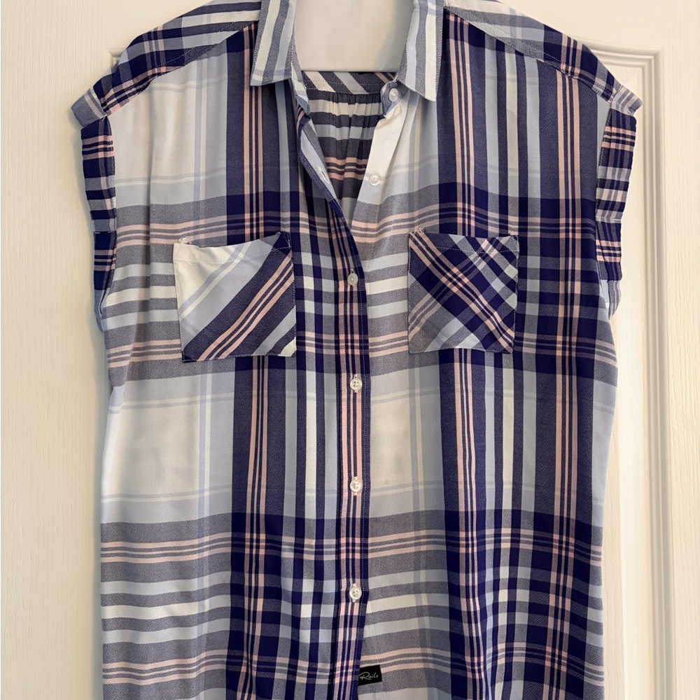 Rails Sleeveless Plaid Button-Down Top – Size S - image 1